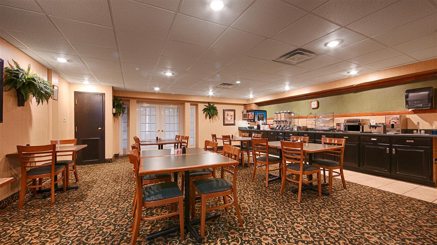 Rodeway Inn Barboursville Exterior foto